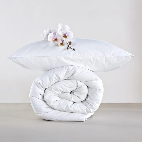 Fogarty Luxury Memory Foam Extra Deep And Firm-Support Pillow 4 Fogarty Luxury Memory Foam Extra Deep And Firm-Support Pillow - Image 4