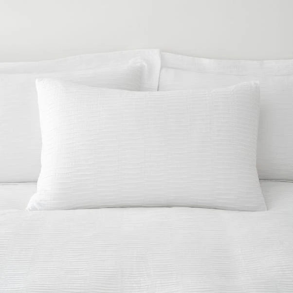 Dunelm Alissa White 100% Cotton Duvet Cover And Pillowcase Set 2 Dunelm Alissa White 100% Cotton Duvet Cover And Pillowcase Set - Image 2