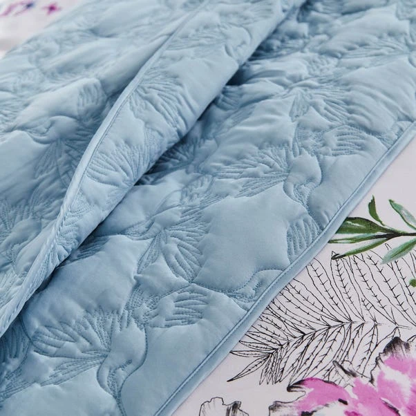 Dunelm Heavenly Hummingbird Quilted Duck Egg Bedspread 2 Dunelm Heavenly Hummingbird Quilted Duck Egg Bedspread - Image 2