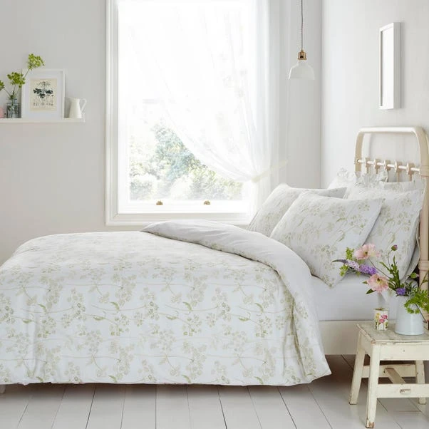 Dunelm Felicity White Floral Reversible 100% Cotton Duvet Cover And Pillowcase Set 2 Dunelm Felicity White Floral Reversible 100% Cotton Duvet Cover And Pillowcase Set - Image 2