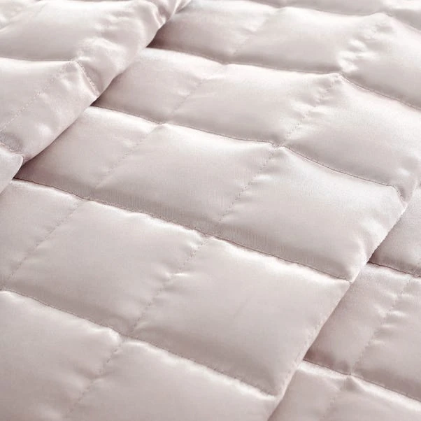 Dunelm Nancy Pink Satin Quilted Bedspread 4 Dunelm Nancy Pink Satin Quilted Bedspread - Image 4