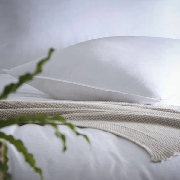 Appletree Cassia White 100% Cotton Duvet Cover And Pillowcase Set 3 Appletree Cassia White 100% Cotton Duvet Cover And Pillowcase Set - Image 3