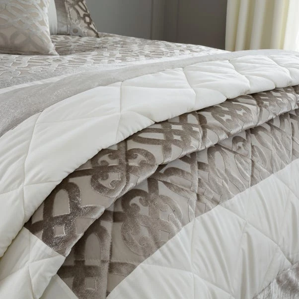Catherine Lansfield Natural Lattice Cut Velvet Bedspread 2 Catherine Lansfield Natural Lattice Cut Velvet Bedspread - Image 2
