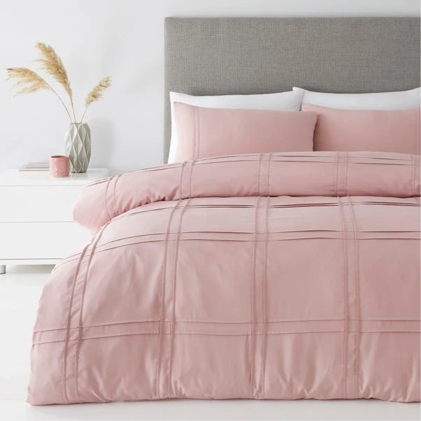 Dunelm Denver Blush Pintuck Duvet Cover And Pillowcase Set 2 Dunelm Denver Blush Pintuck Duvet Cover And Pillowcase Set - Image 2
