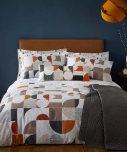 Dunelm Hamilton Quilted Bedspread 4 Dunelm Hamilton Quilted Bedspread -Dunelm-shop 1000181974 alt01