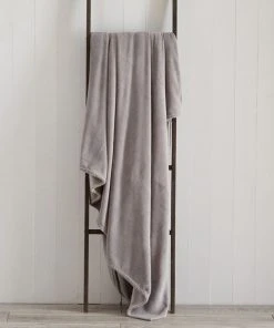 Dunelm Seriously Soft 180cm X 230cm Throw