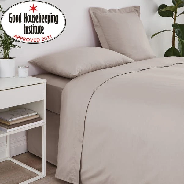Dunelm Non Iron Plain Flat Sheet 1 Dunelm Non Iron Plain Flat Sheet