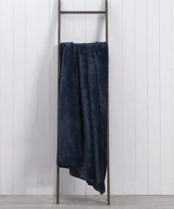 Dunelm Aspen Plush Faux Fur 200cm X 200cm Throw