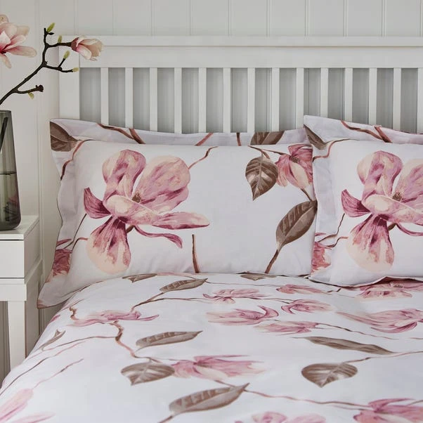 Dunelm Lois Large Floral Pink Oxford Pillowcase 1 Dunelm Lois Large Floral Pink Oxford Pillowcase