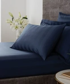 Hotel Cotton 230 Thread Count Stripe Fitted Sheet