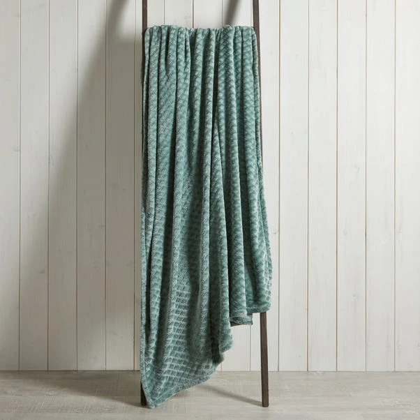 Dunelm Willow Recycled 130cm X 180cm Throw 1 Dunelm Willow Recycled 130cm X 180cm Throw