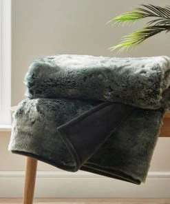 Dunelm Verbier Bottle Green Throw