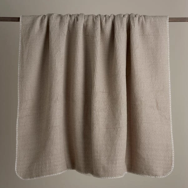 Dunelm Waffle Sherpa Grey Throw 2 Dunelm Waffle Sherpa Grey Throw - Image 2