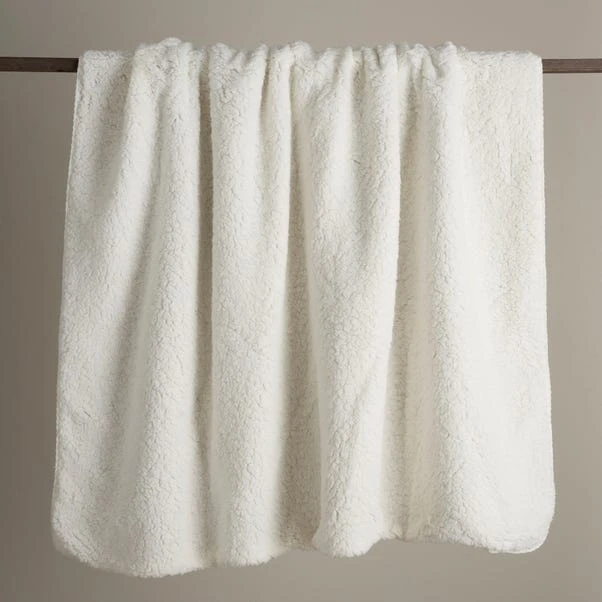 Dunelm Waffle Sherpa Grey Throw 3 Dunelm Waffle Sherpa Grey Throw - Image 3