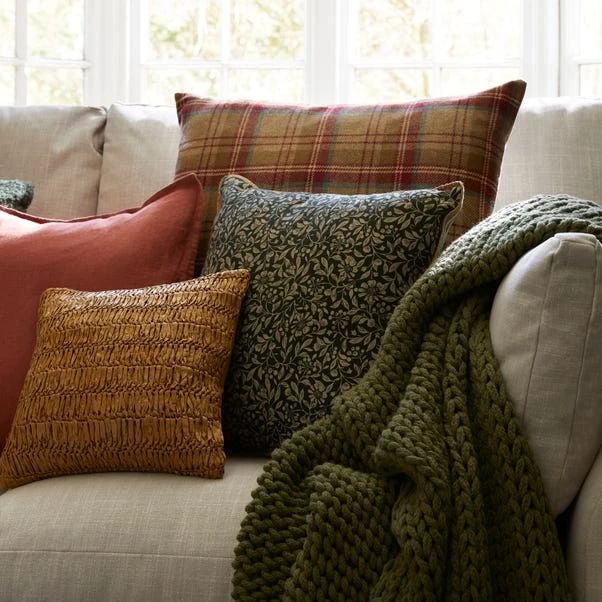 Dunelm Chunky Knit Throw 6 Dunelm Chunky Knit Throw - Image 6