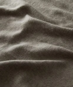 Dunelm Brushed Grey Woven Throw 8 Dunelm Brushed Grey Woven Throw -Dunelm-shop 30725723 alt02