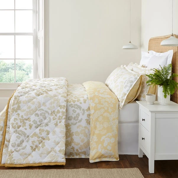 Dorma Daylesford Yellow 100% Cotton Bedspread 2 Dorma Daylesford Yellow 100% Cotton Bedspread - Image 2