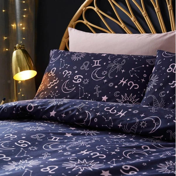 Skinny Dip Zodiac Duvet Cover And Pillowcase Set 2 Skinny Dip Zodiac Duvet Cover And Pillowcase Set - Image 2