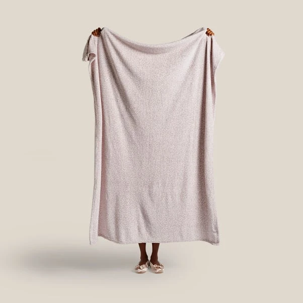 Dunelm Printed Fleece Dottie Lilac 130x160cm 5 Dunelm Printed Fleece Dottie Lilac 130x160cm - Image 5
