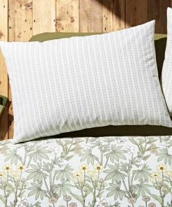 Natural History Museum Meadow Green 100% Cotton Duvet Cover And Pillowcase Set 10 Natural History Museum Meadow Green 100% Cotton Duvet Cover And Pillowcase Set -Dunelm-shop 30771540 alt05