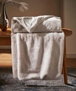 Dunelm Lenon Plush Throws