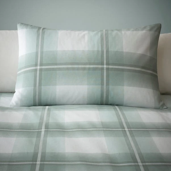 Dunelm Colby Lilypad Reversible Duvet Cover And Pillowcae Set 4 Dunelm Colby Lilypad Reversible Duvet Cover And Pillowcae Set - Image 4