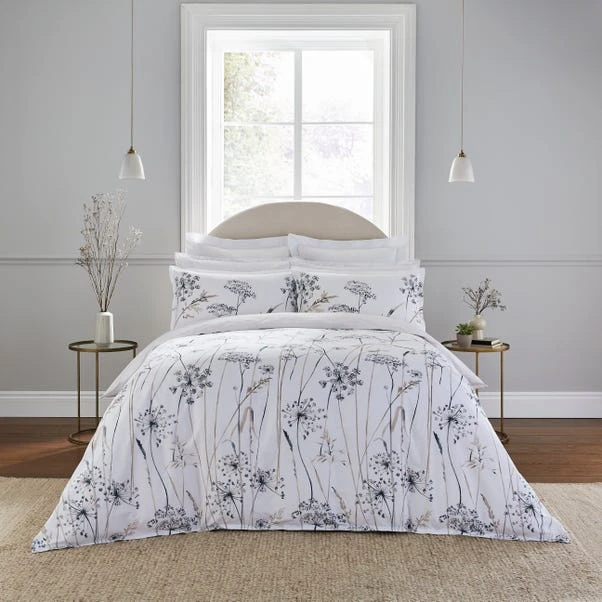 Dorma Purity Meadow 100% Cotton Duvet Cover And Pillowcase Set 2 Dorma Purity Meadow 100% Cotton Duvet Cover And Pillowcase Set - Image 2