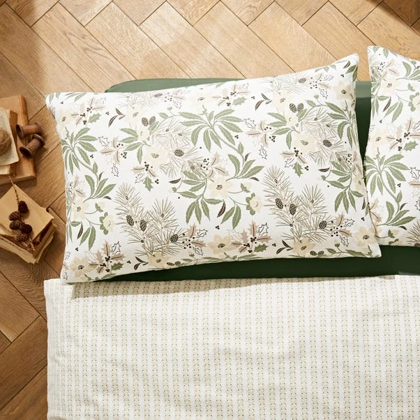 Natural History Museum Winter Rose 100% Brushed Cotton Duvet Cover And Pillowcase Set 4 Natural History Museum Winter Rose 100% Brushed Cotton Duvet Cover And Pillowcase Set - Image 4