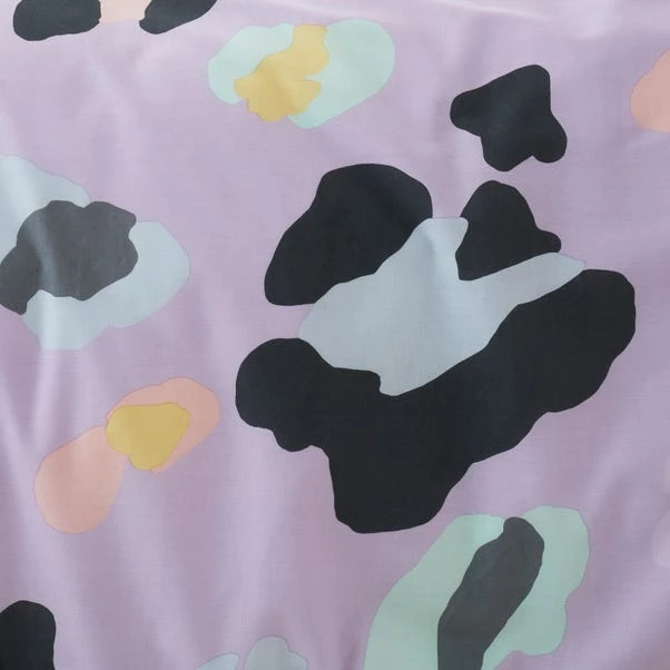 Dunelm Lilac Leopard Duvet Cover And Pillowcase Set 5 Dunelm Lilac Leopard Duvet Cover And Pillowcase Set - Image 5