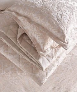 Dorma Winchester Champagne Bedspread 11 Dorma Winchester Champagne Bedspread -Dunelm-shop 30789678 alt05