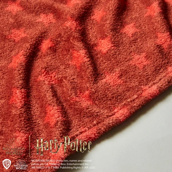 Harry Potter Red Gryffindor Fleece Blanket 4 Harry Potter Red Gryffindor Fleece Blanket - Image 4