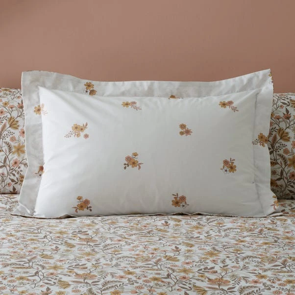 Dunelm Louella Floral Terracotta Duvet Cover And Pillowcase Set 3 Dunelm Louella Floral Terracotta Duvet Cover And Pillowcase Set - Image 3