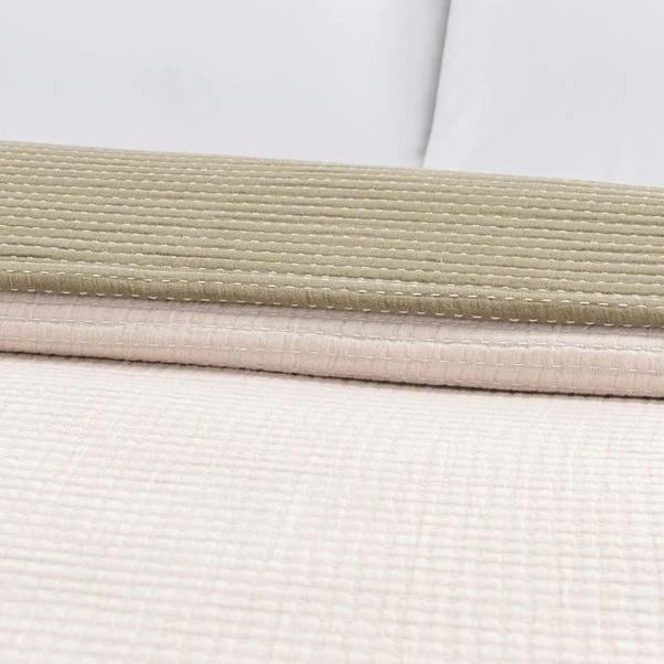 The Edited Life Milano 235cm X 235cm Throw 4 The Edited Life Milano 235cm X 235cm Throw - Image 4