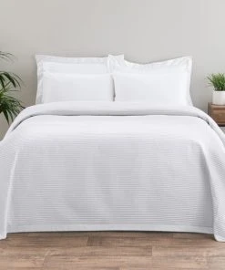 Dunelm Spencer Pinsonic Bedspread