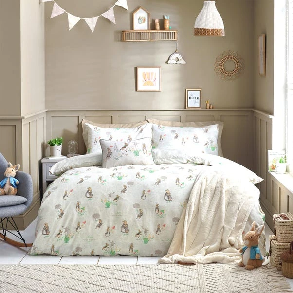 Peter Rabbit™ Classic Duvet Cover And Pillowcase Set 2 Peter Rabbit™ Classic Duvet Cover And Pillowcase Set - Image 2