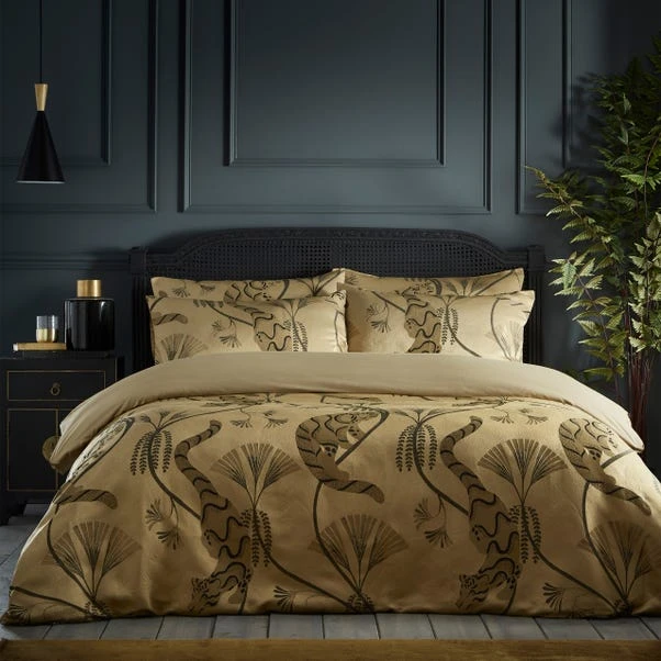 Paoletti Moondusk Gold Duvet Cover & Pillowcase Set 2 Paoletti Moondusk Gold Duvet Cover & Pillowcase Set - Image 2