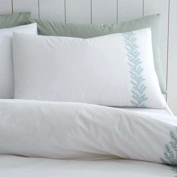 Bianca Fine Linens Embroid Leaf 100% Cotton Duvet Cover & Pillowcase Set 2 Bianca Fine Linens Embroid Leaf 100% Cotton Duvet Cover & Pillowcase Set - Image 2