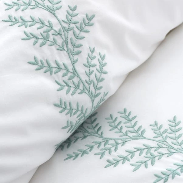 Bianca Fine Linens Embroid Leaf 100% Cotton Duvet Cover & Pillowcase Set 4 Bianca Fine Linens Embroid Leaf 100% Cotton Duvet Cover & Pillowcase Set - Image 4